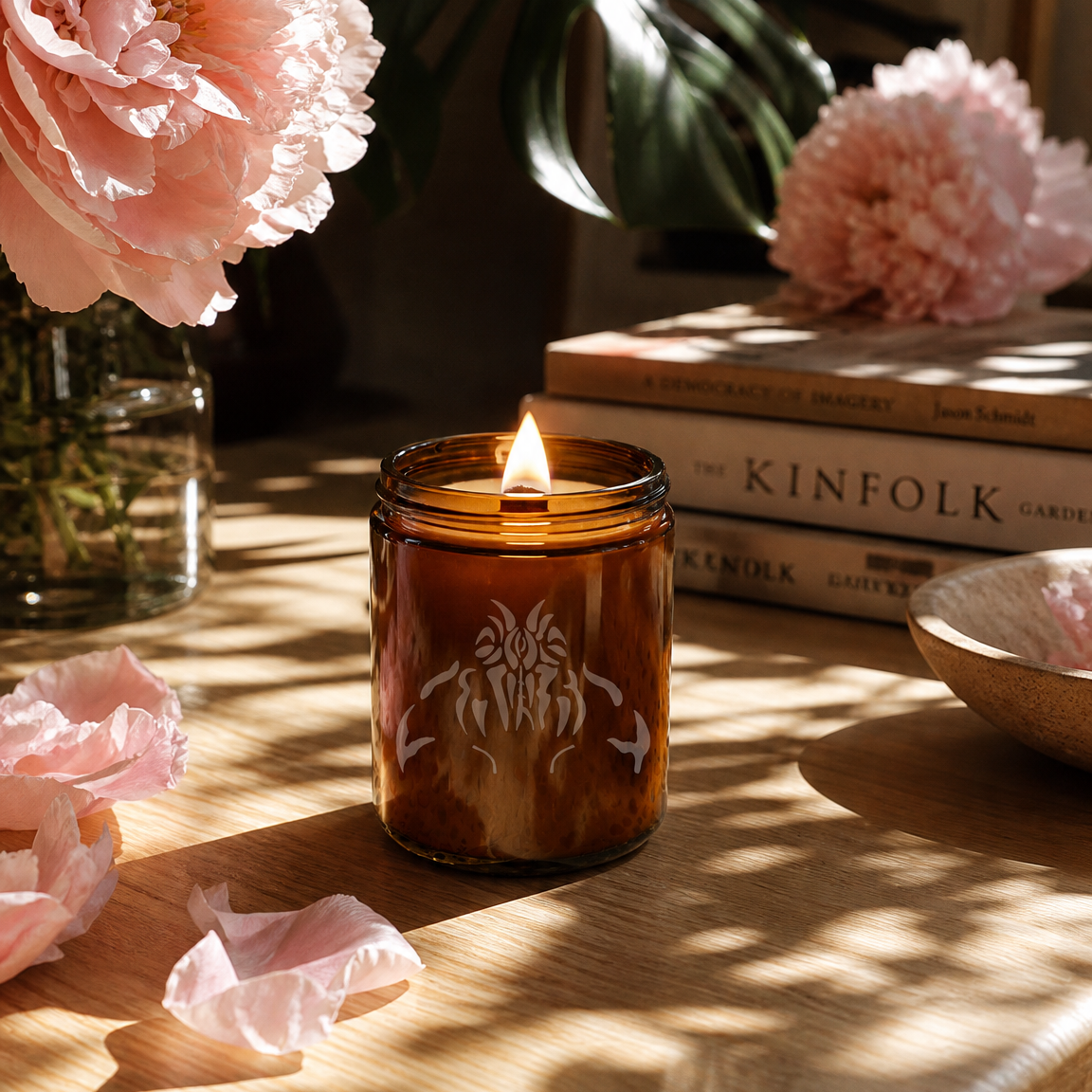 Pressed Petals Clean Candle - Rose, Jasmine & Soft Suede (8 oz Amber Jar)